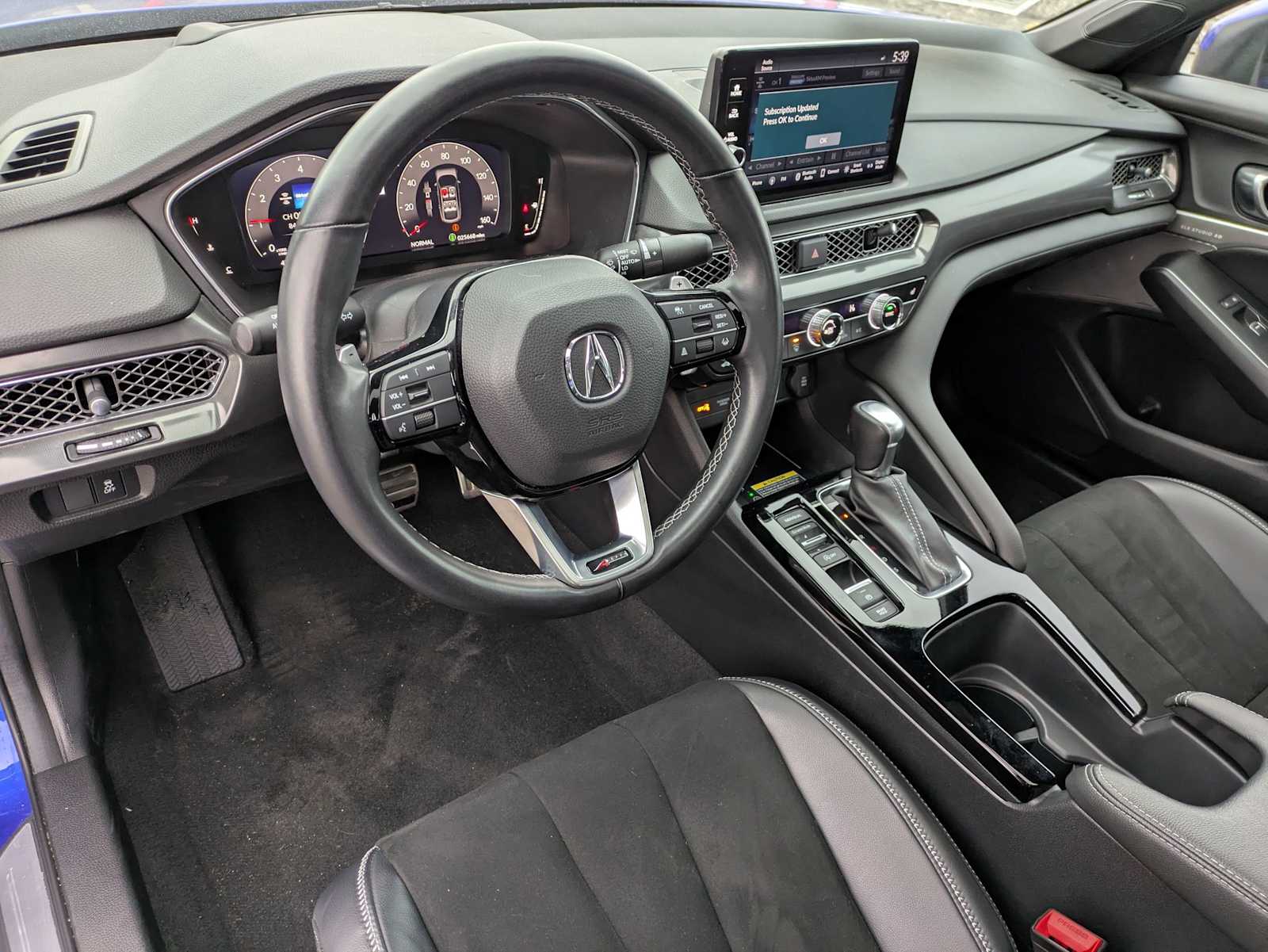 Thumbnail: 2023 Acura Integra - 2