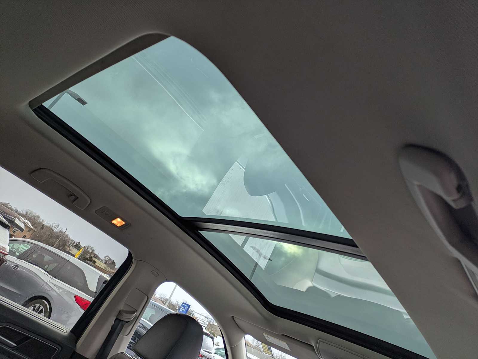 Thumbnail: 2018 Volkswagen Atlas - 20