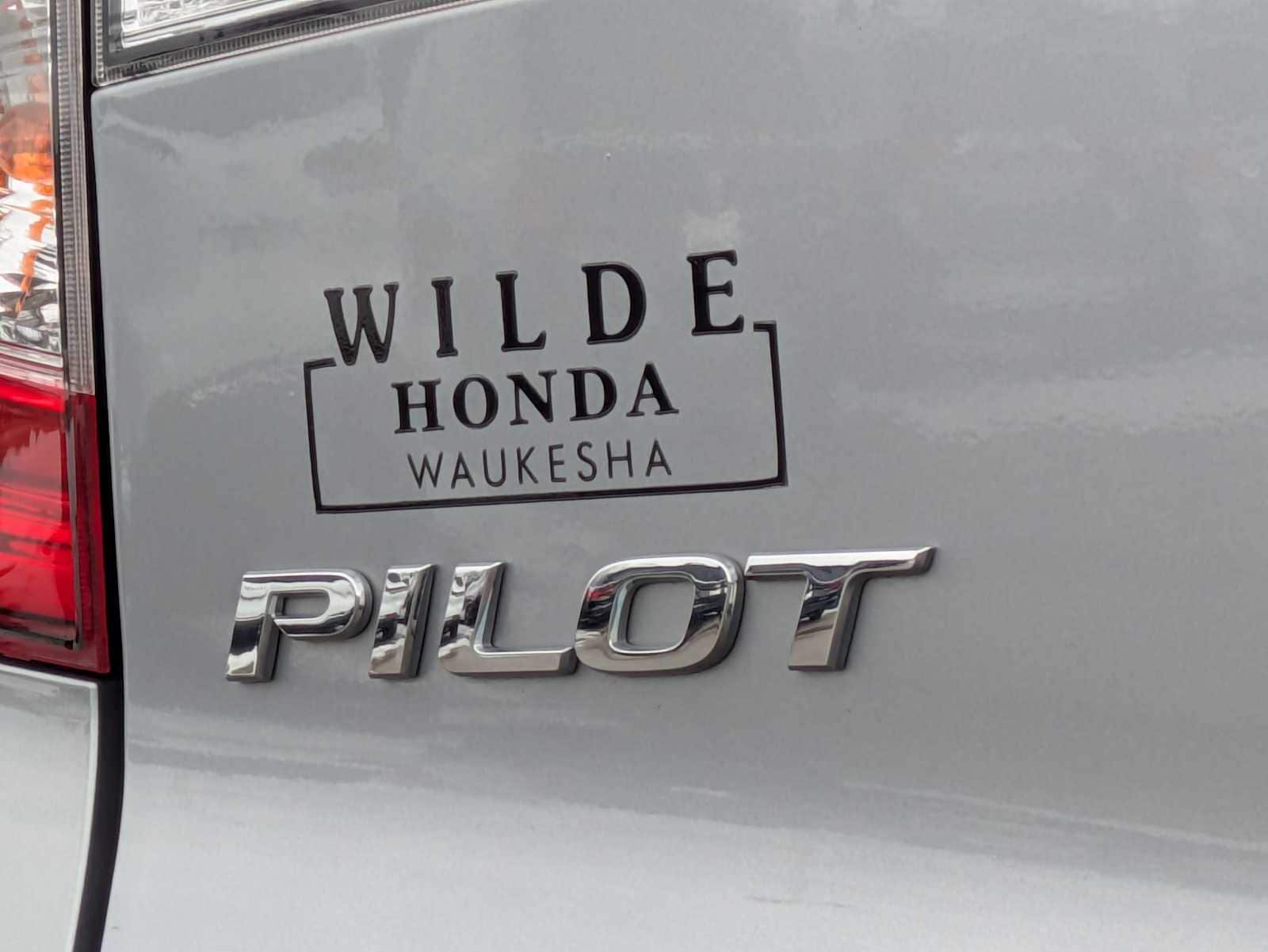 Thumbnail: 2020 Honda Pilot - 12