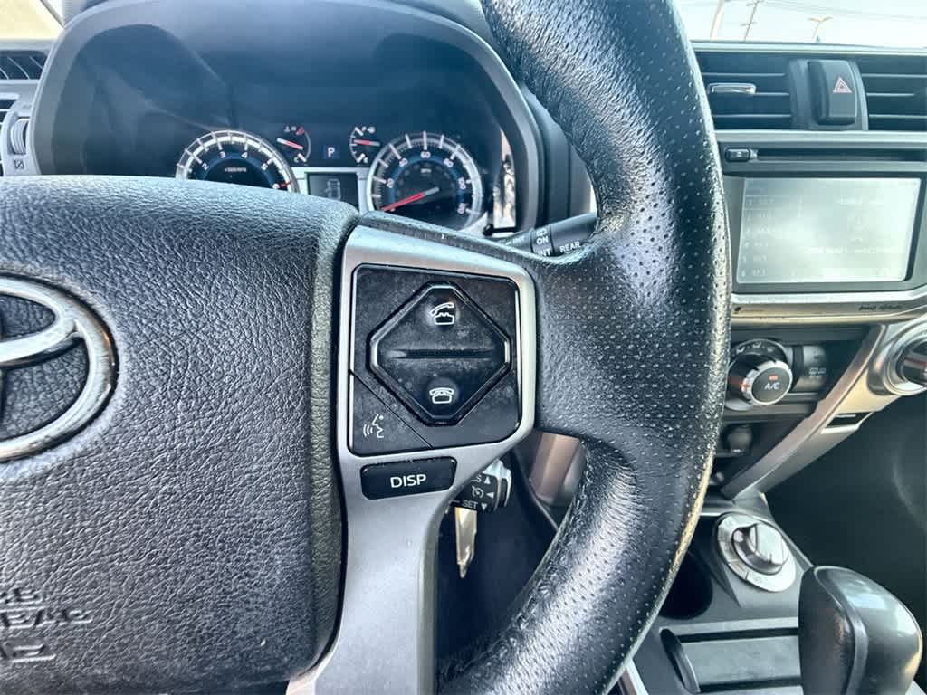 Thumbnail: 2019 Toyota 4Runner - 24