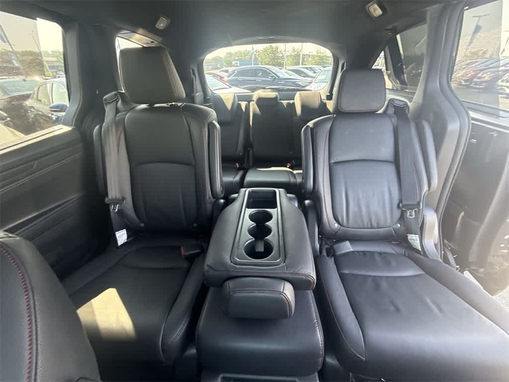 Thumbnail: 2023 Honda Odyssey - 19
