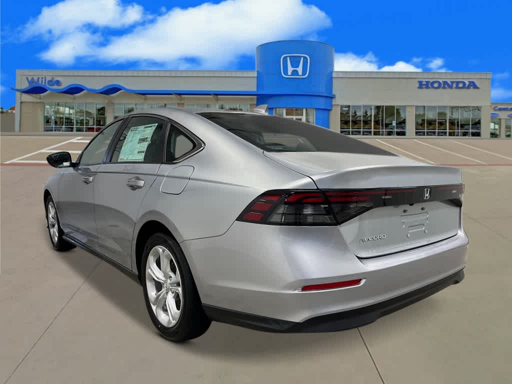 2025 Honda Accord LX photo 2