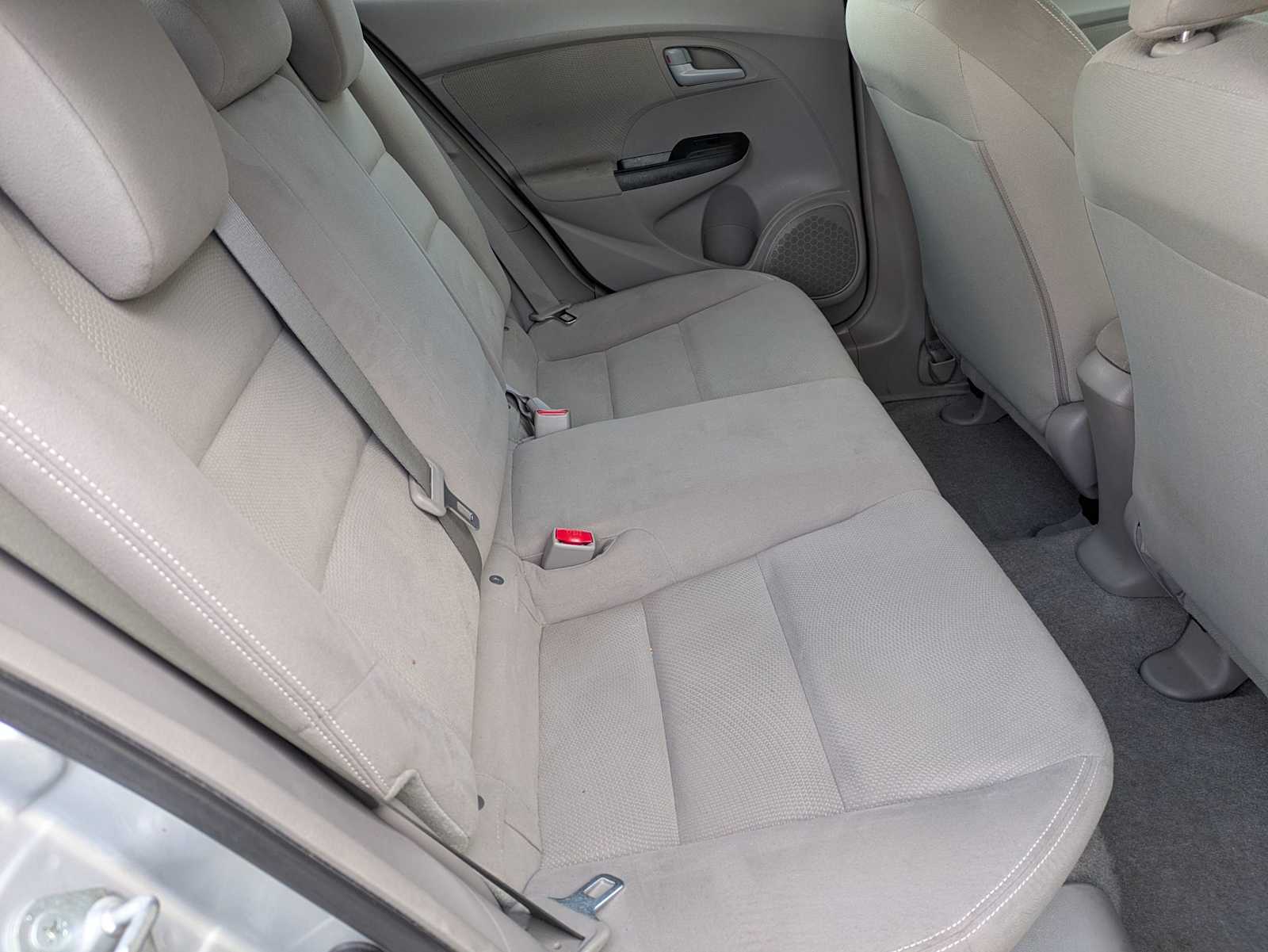 Thumbnail: 2013 Honda Insight - 18