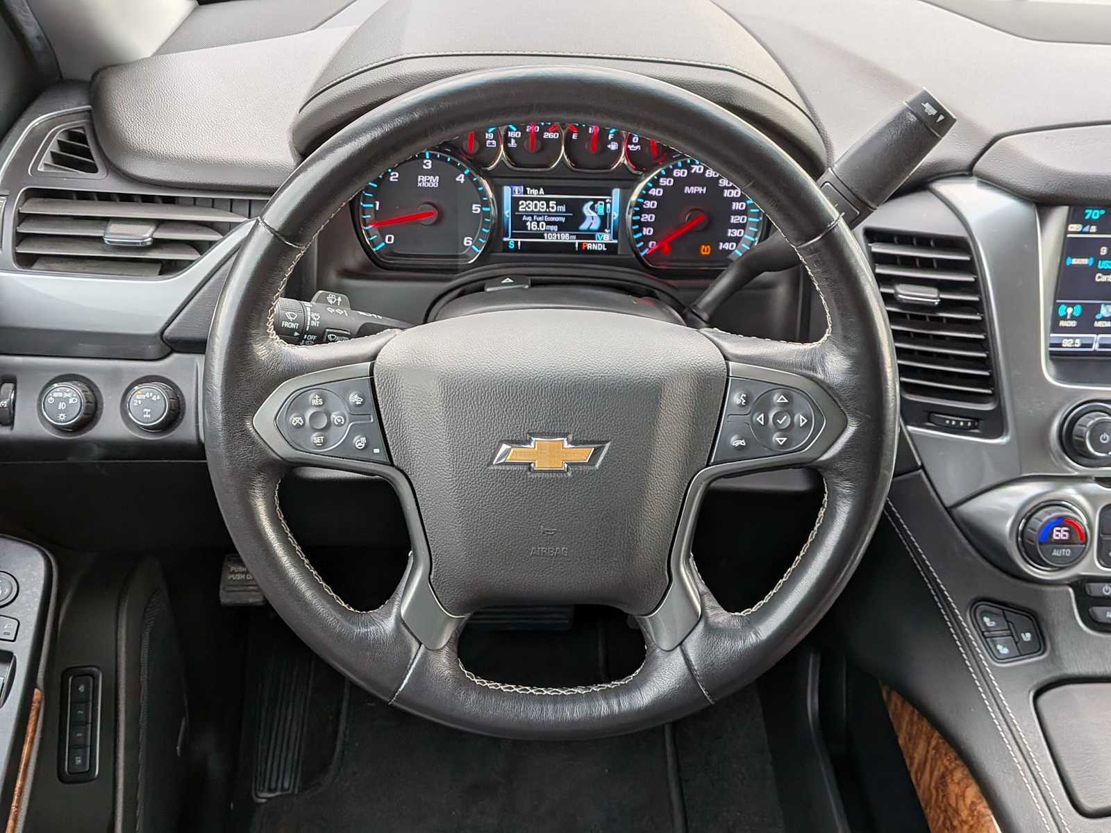 Thumbnail: 2019 Chevrolet Suburban - 23