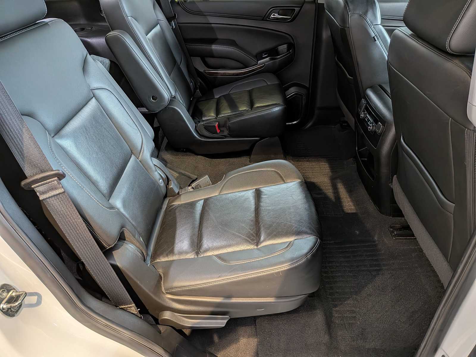 Thumbnail: 2020 Chevrolet Tahoe - 19