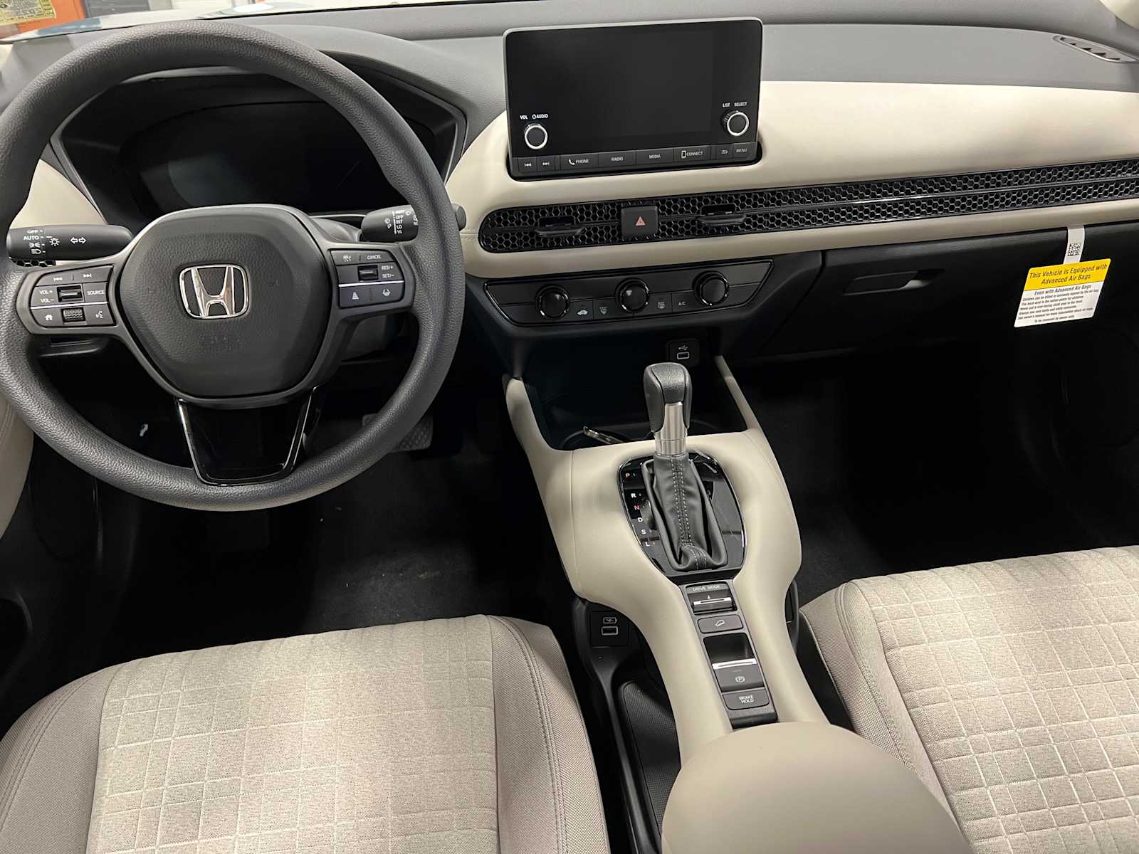 2025 Honda HR-V LX 17