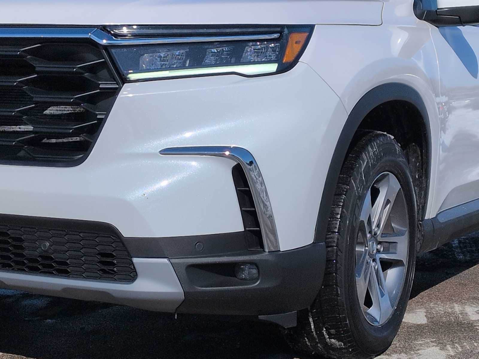 Thumbnail: 2023 Honda Pilot - 11