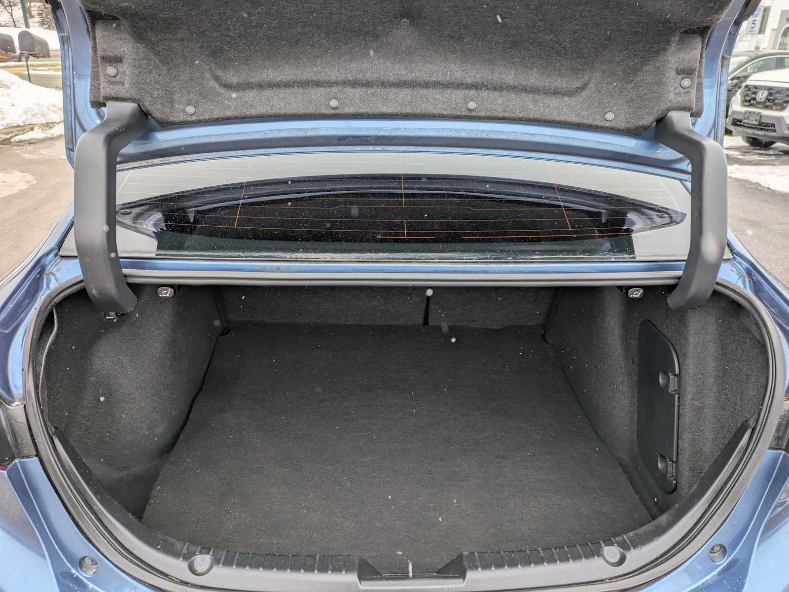 Thumbnail: 2018 Mazda Mazda3 - 28