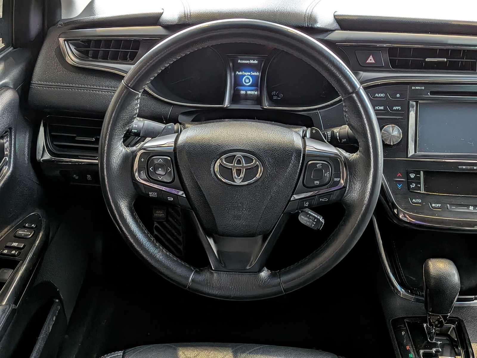 Thumbnail: 2018 Toyota Avalon - 20