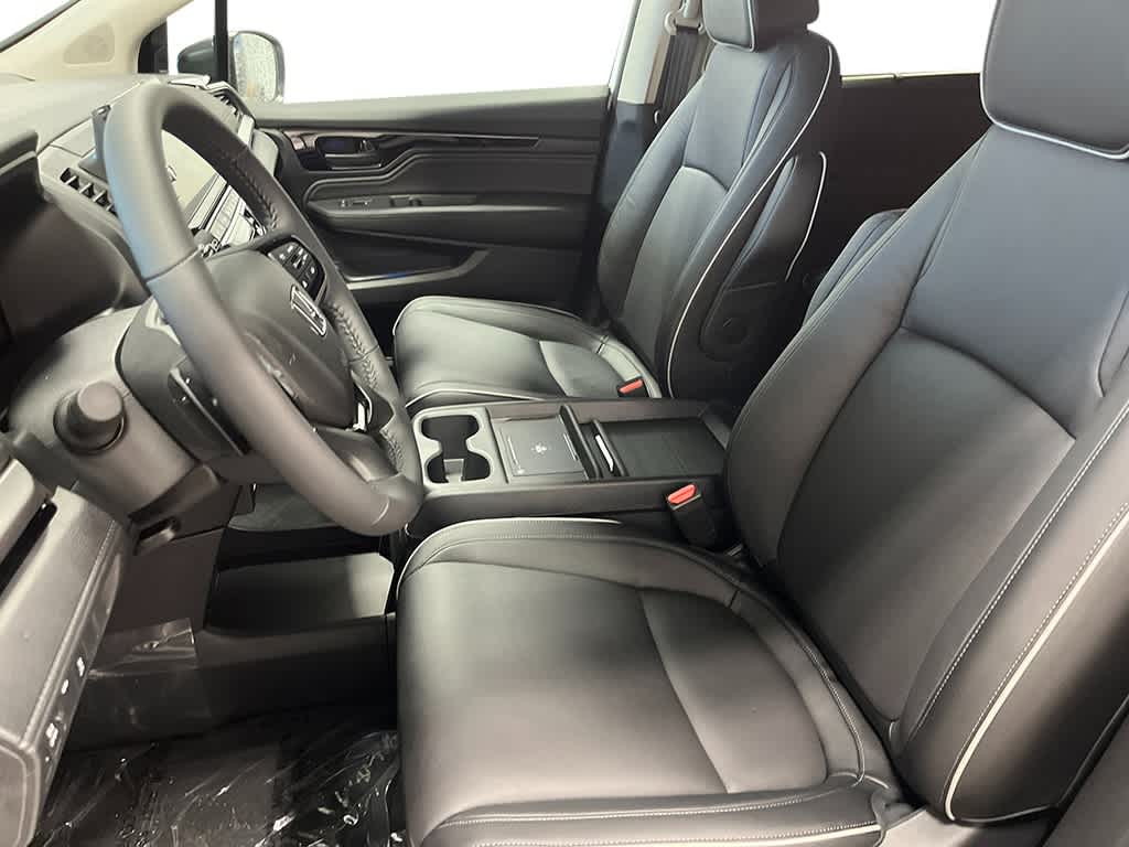 Thumbnail: 2026 Honda Odyssey - 11