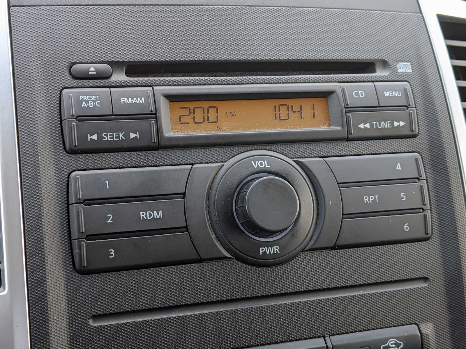 Thumbnail: 2011 Nissan Frontier - 21