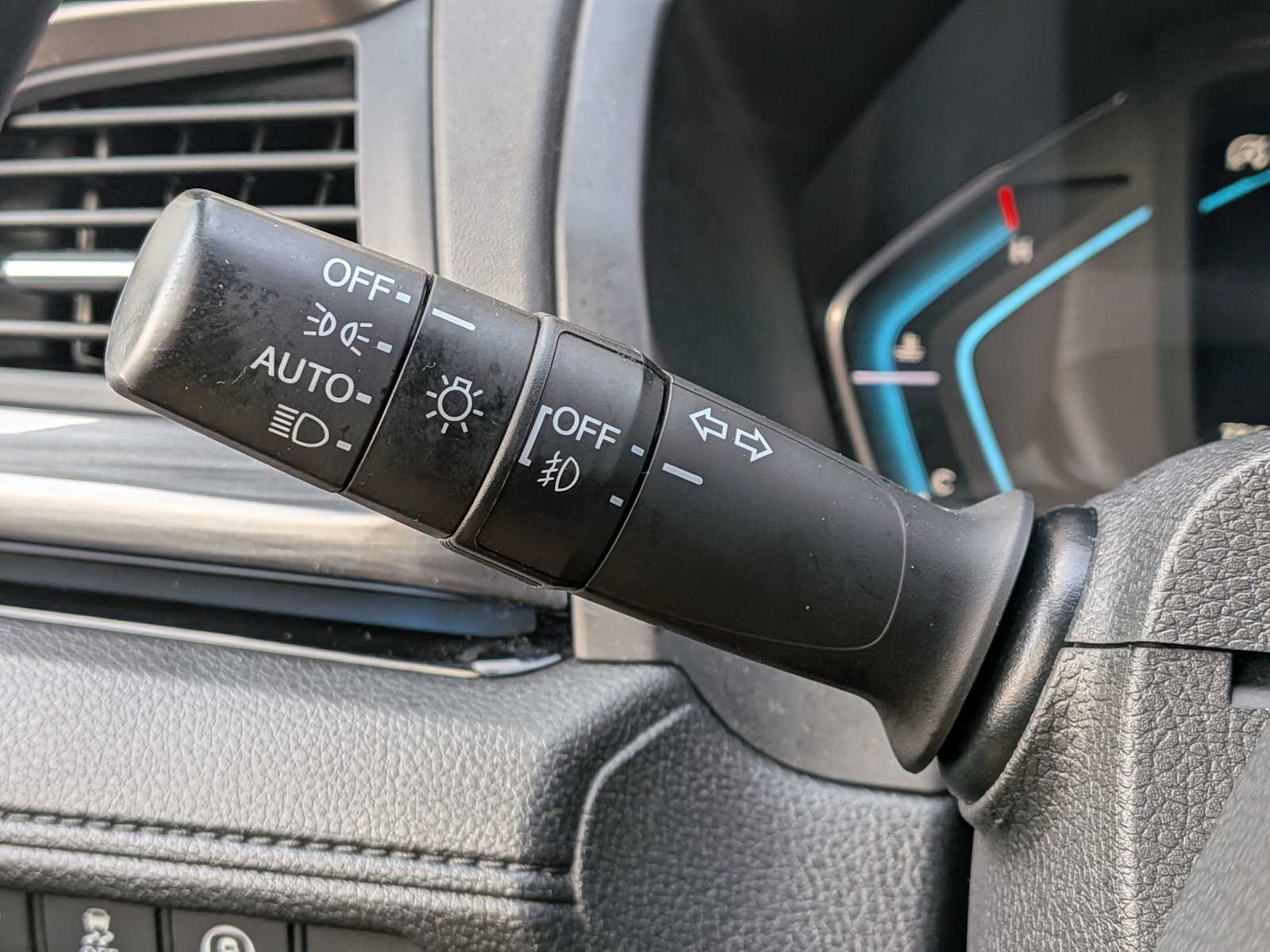 Thumbnail: 2023 Honda Odyssey - 27