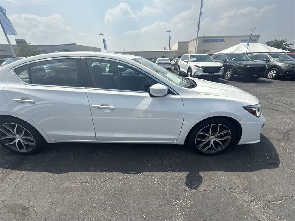 Thumbnail: 2019 Acura ILX - 8