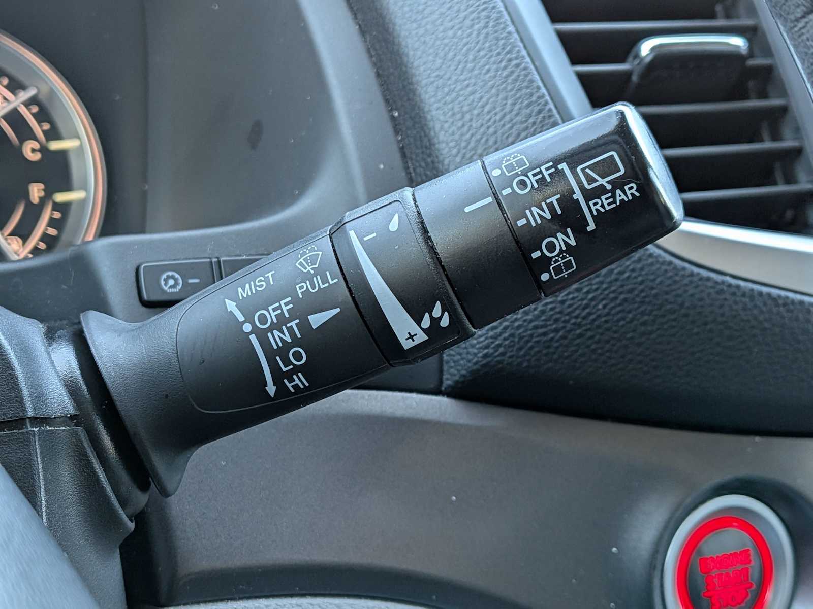 Thumbnail: 2018 Honda Pilot - 26