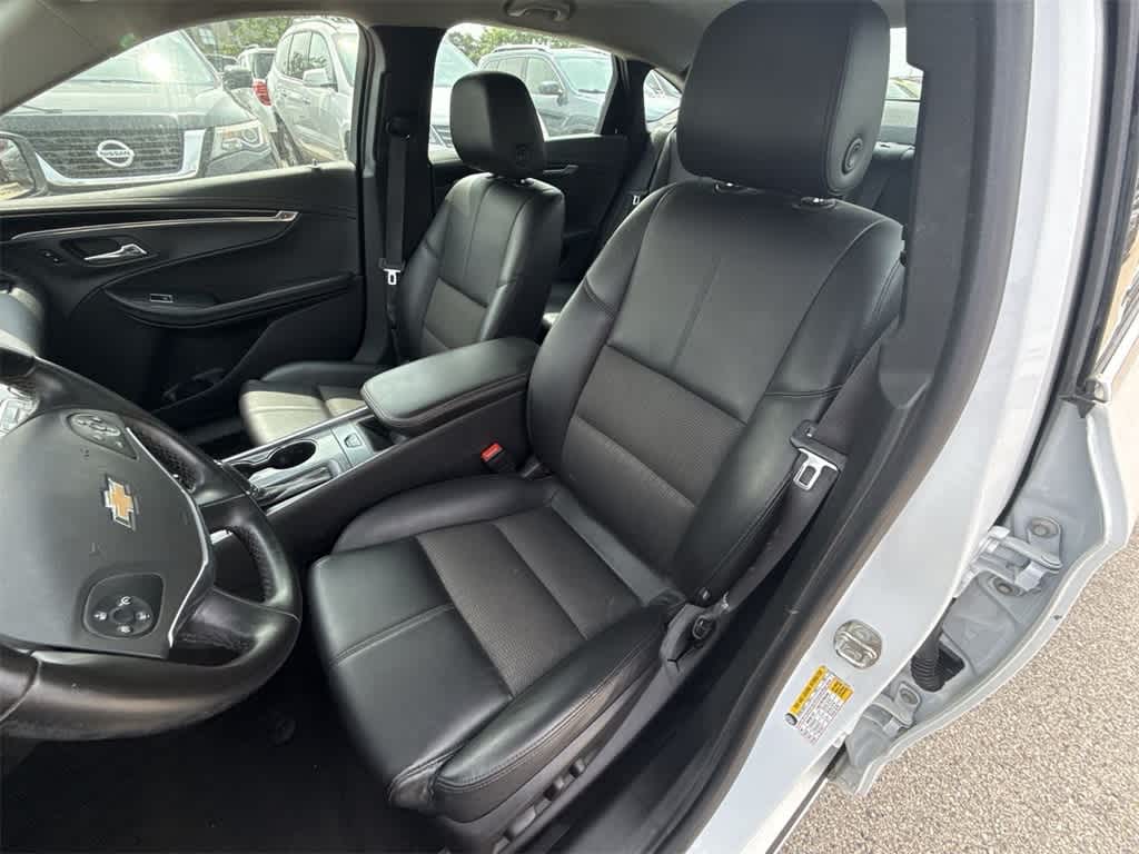 Thumbnail: 2016 Chevrolet Impala - 15