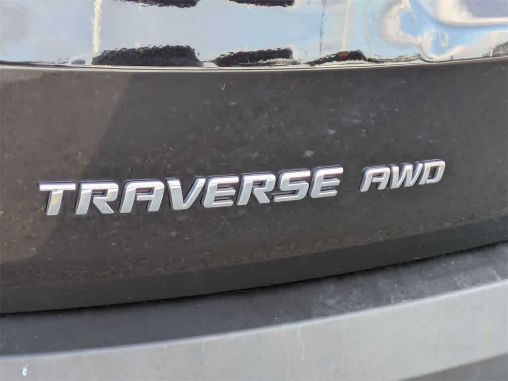 Thumbnail: 2021 Chevrolet Traverse - 12