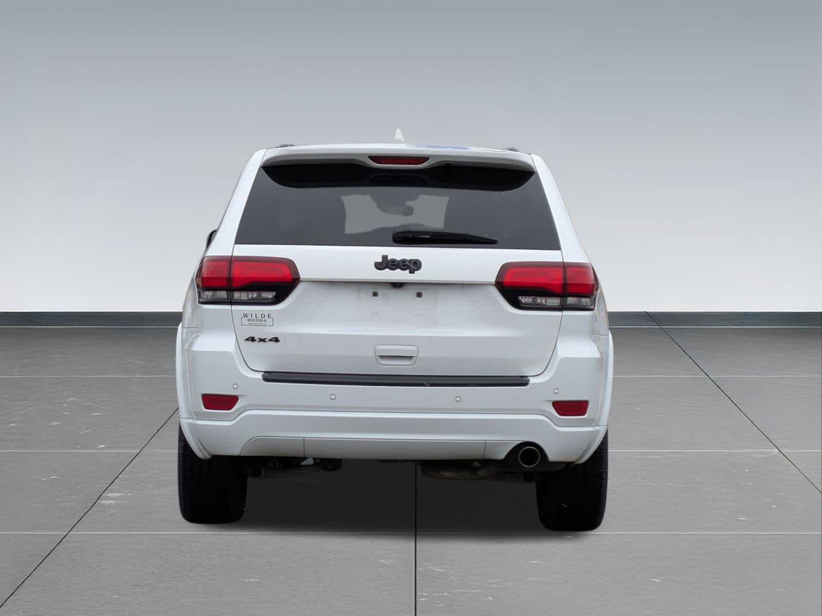 Thumbnail: 2020 Jeep Grand Cherokee - 5