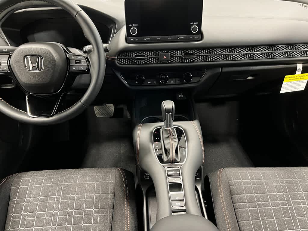 2025 Honda HR-V Sport 17