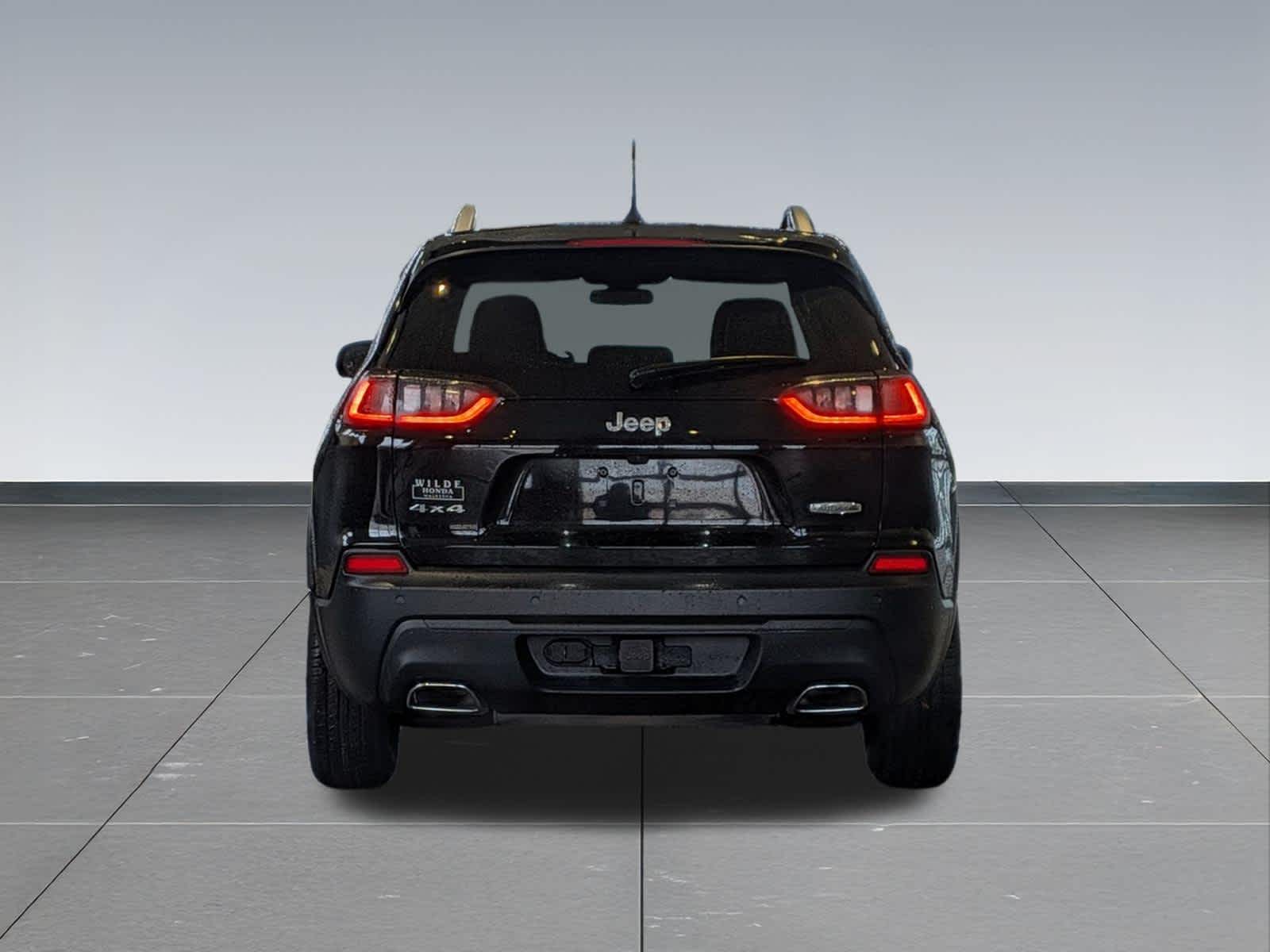 Thumbnail: 2019 Jeep Cherokee - 5