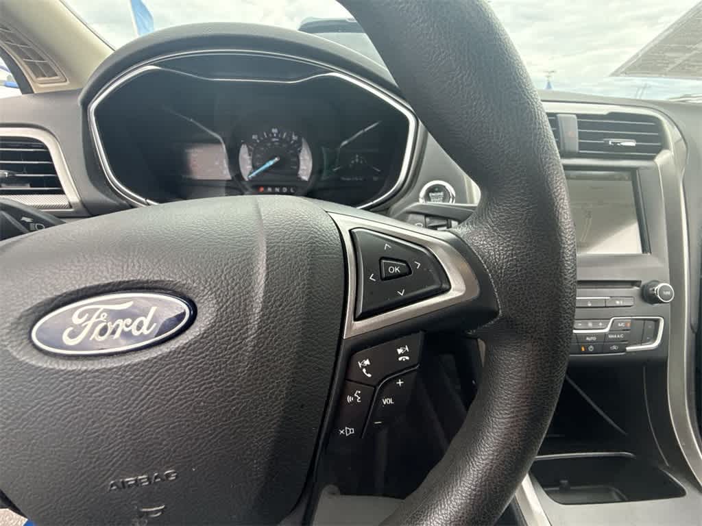 Thumbnail: 2018 Ford Fusion - 23