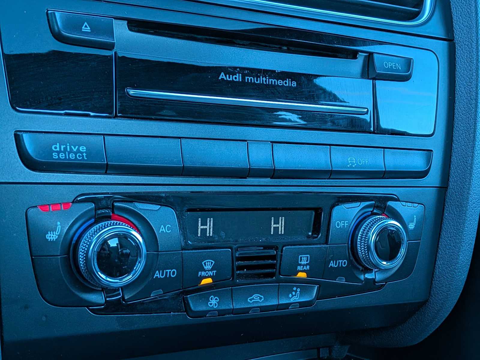 Thumbnail: 2014 Audi S5 - 32