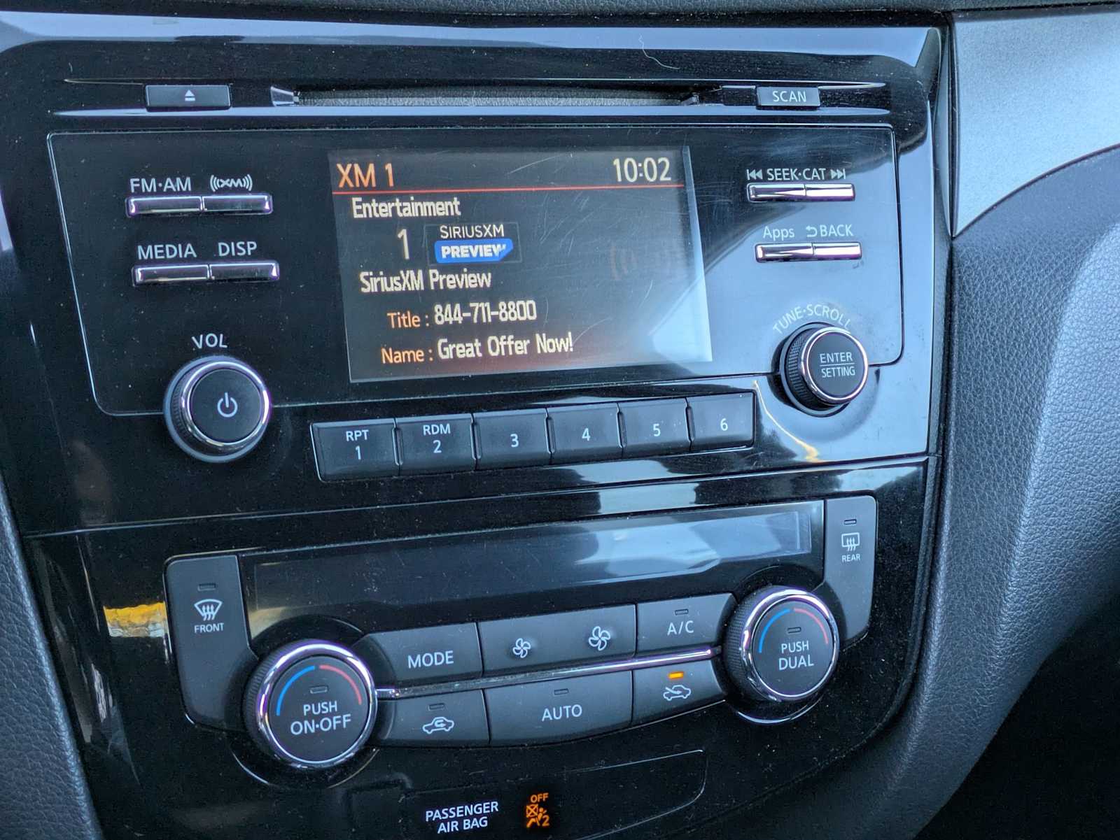 Thumbnail: 2015 Nissan Rogue - 26