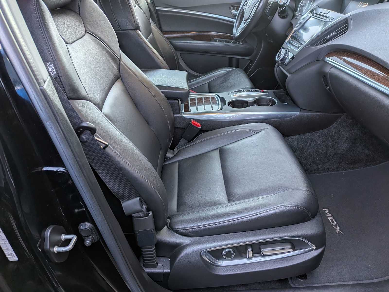 Thumbnail: 2019 Acura MDX - 21