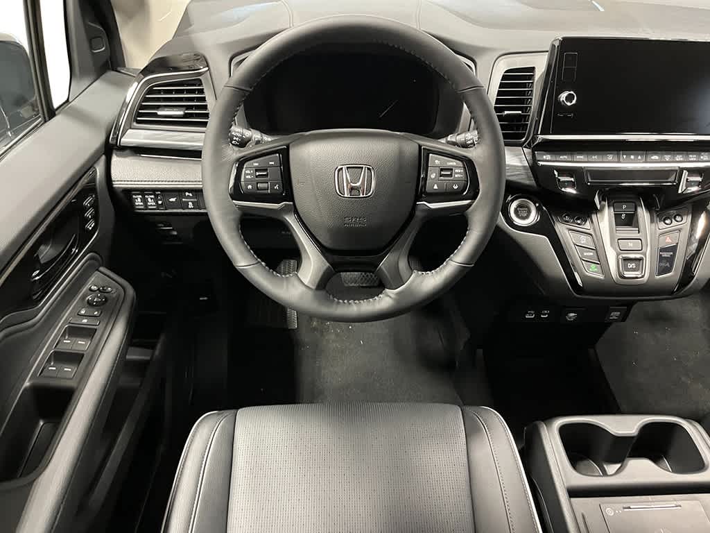 Thumbnail: 2026 Honda Odyssey - 26