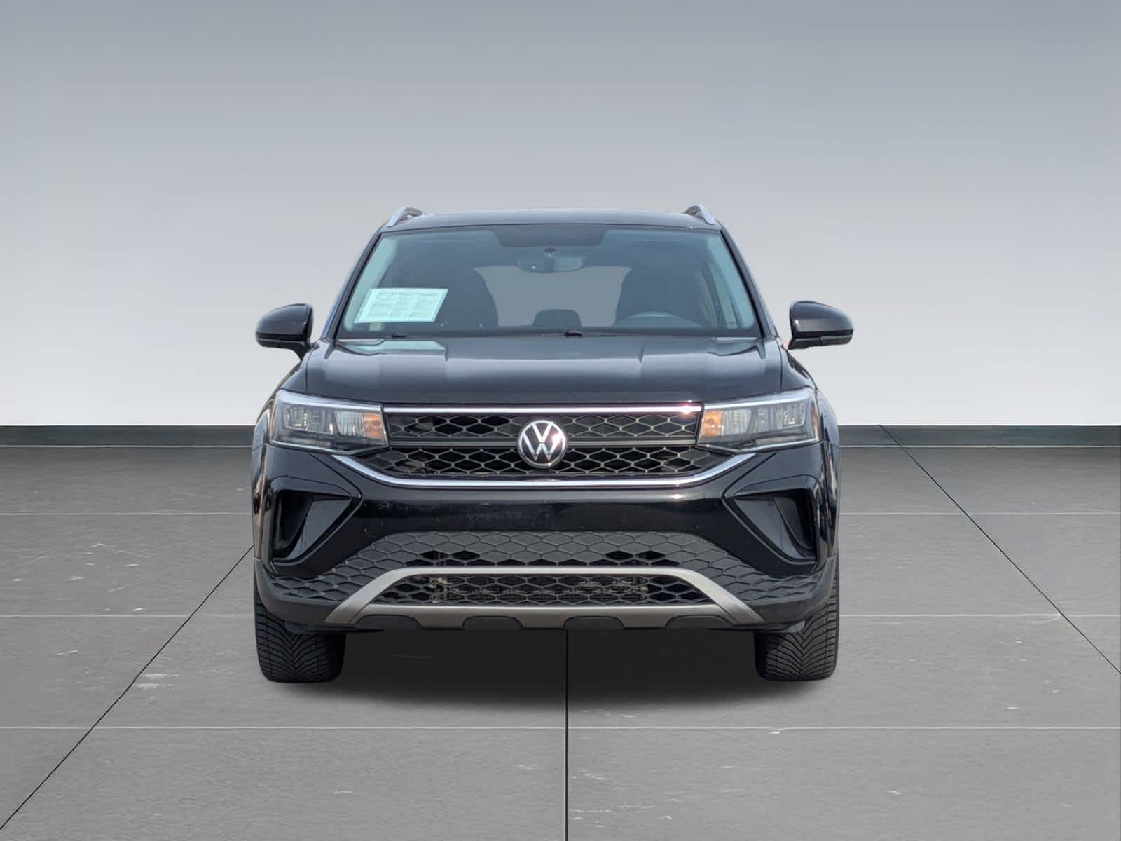 Thumbnail: 2022 Volkswagen Taos - 9