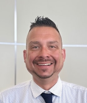 Staff member Christopher Behling from ID_bd98e1