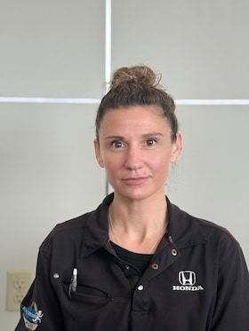Staff member Jennifer Rokus from ID_4a8942