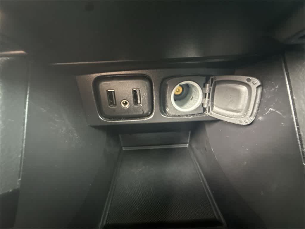 Thumbnail: 2019 Buick Encore - 29