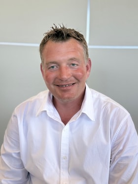 Staff member Kenneth Robinson from ID_bd98e1