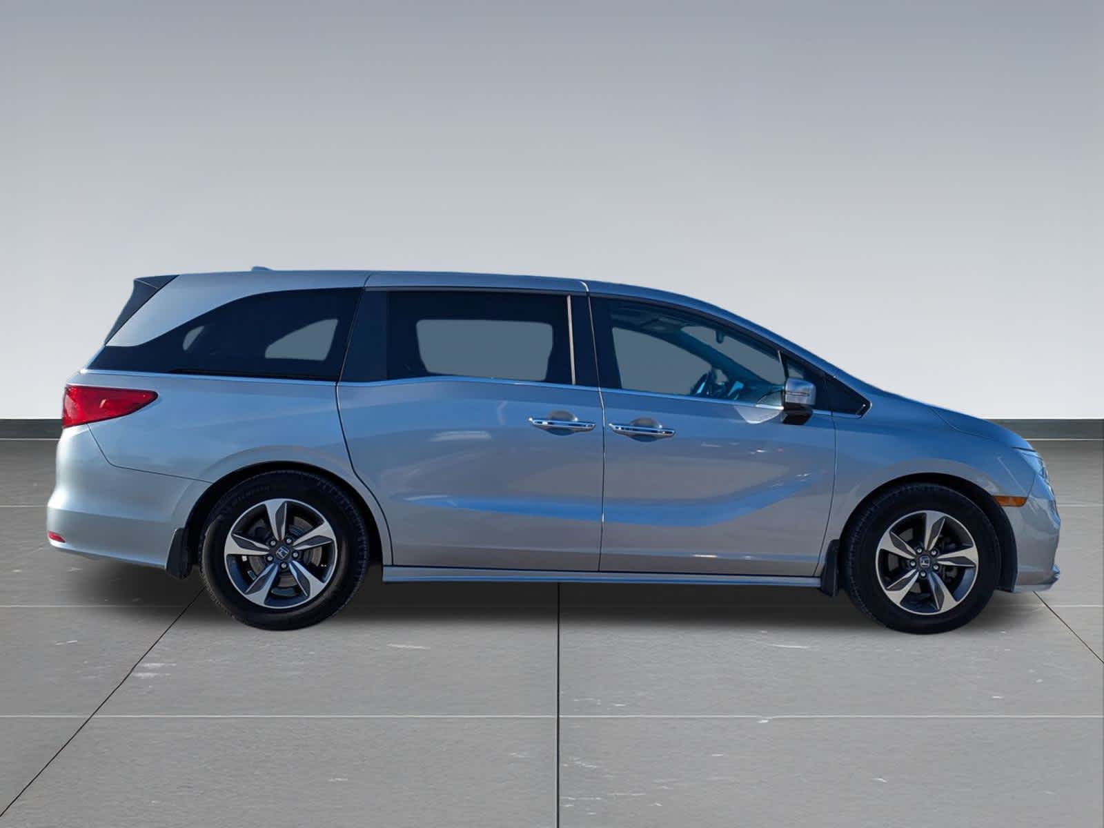 Thumbnail: 2019 Honda Odyssey - 7
