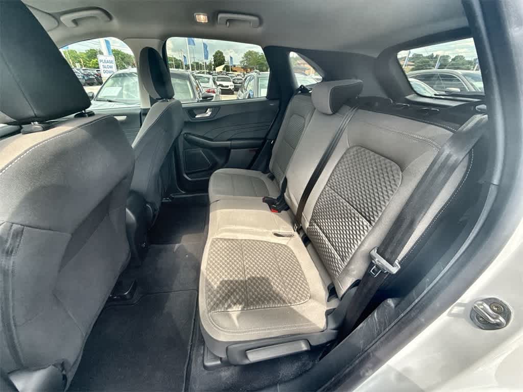 Thumbnail: 2021 Ford Escape - 17