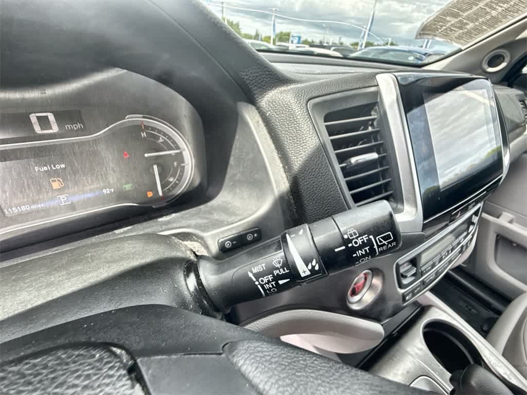 Thumbnail: 2016 Honda Pilot - 24