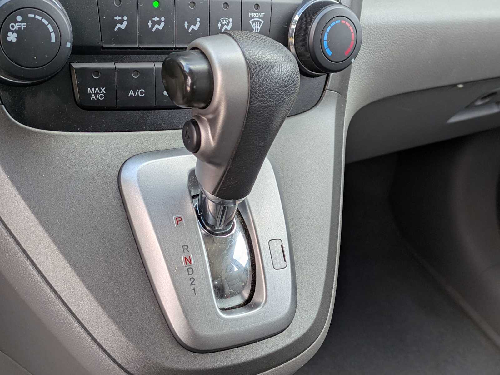 Thumbnail: 2010 Honda CR-V - 25