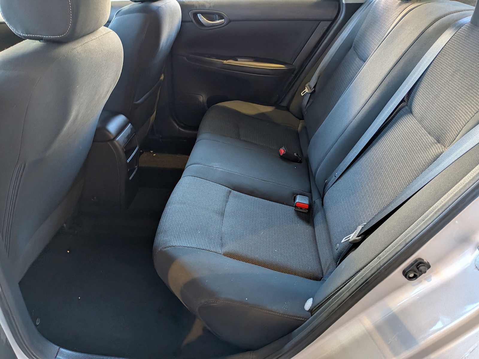 Thumbnail: 2019 Nissan Sentra - 17