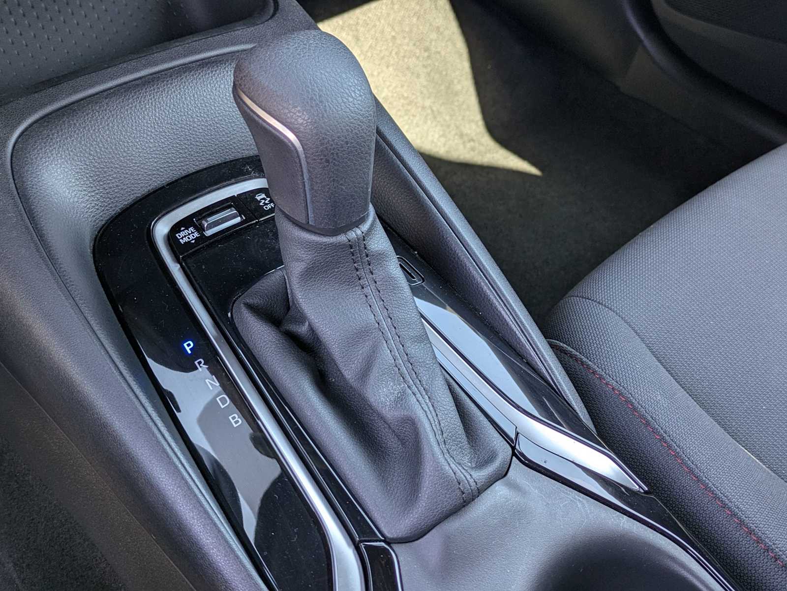 Thumbnail: 2023 Toyota Corolla - 30