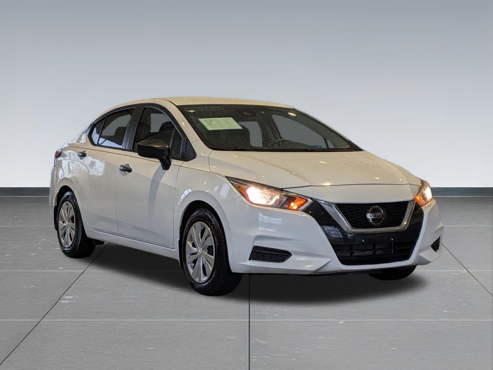 Thumbnail: 2020 Nissan Versa - 8