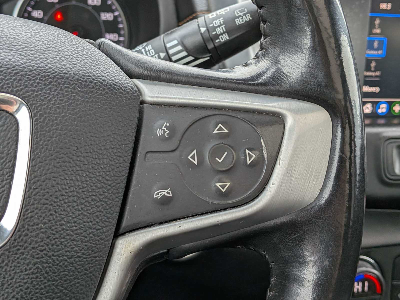 Thumbnail: 2021 GMC Terrain - 23