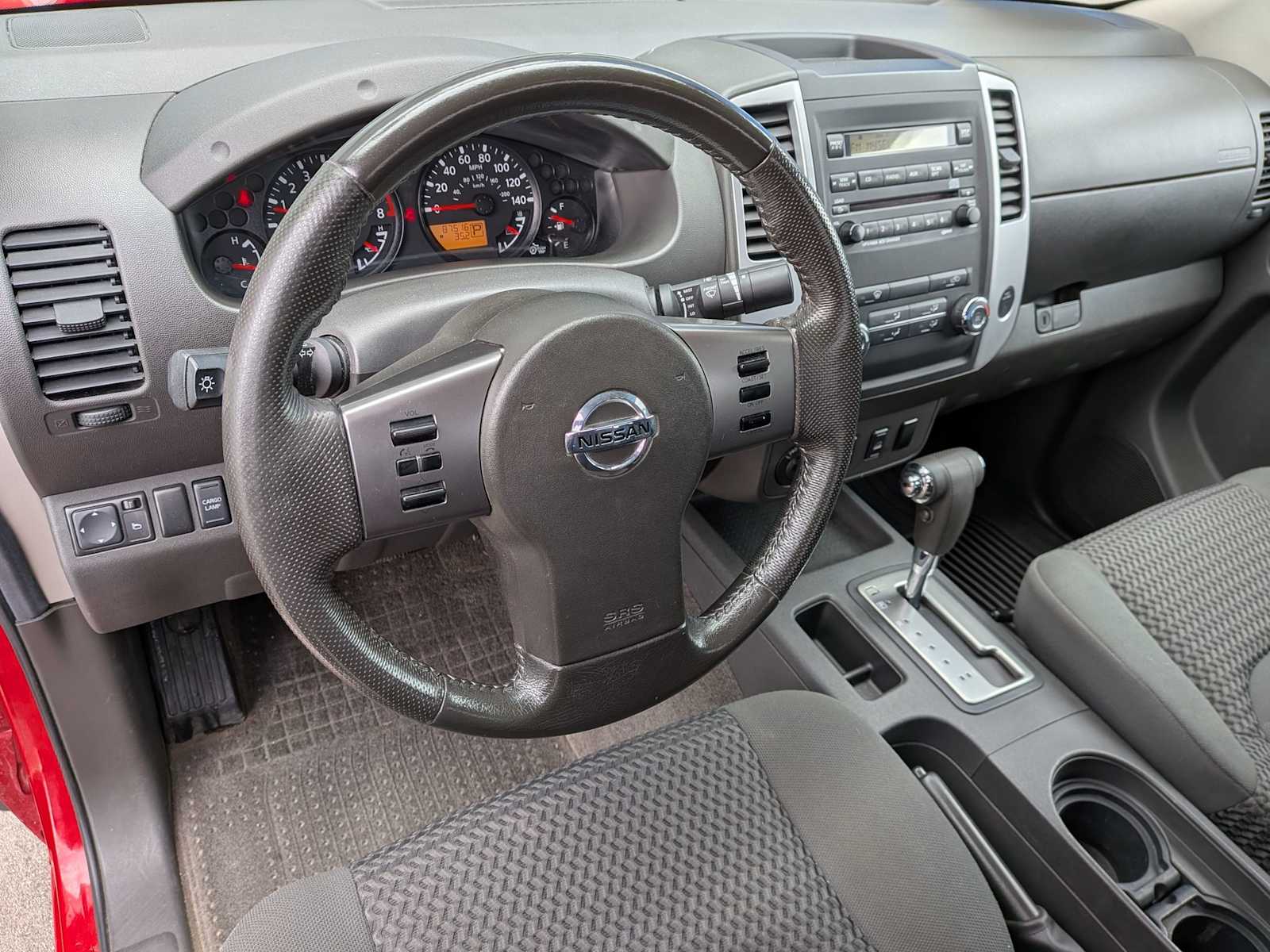 Thumbnail: 2011 Nissan Frontier - 14