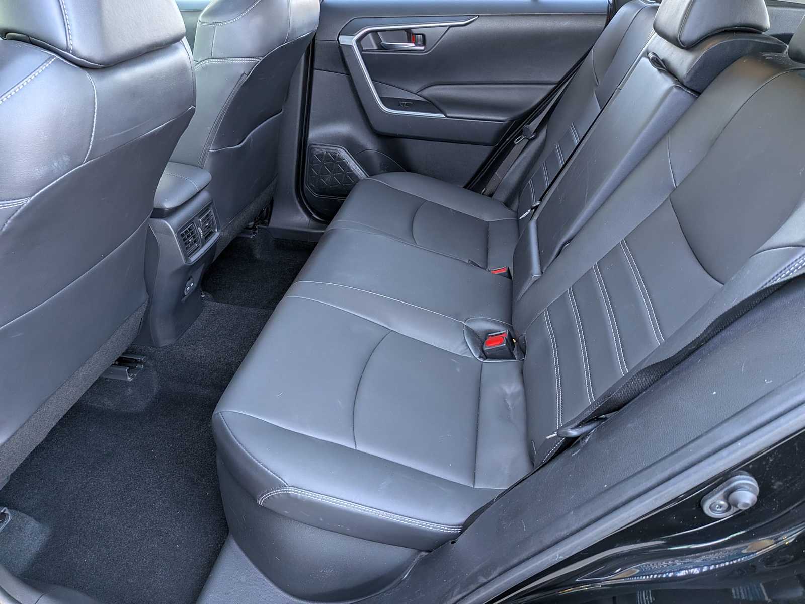 Thumbnail: 2023 Toyota RAV4 - 18