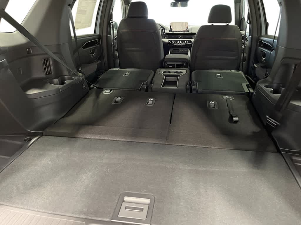2025 Honda Pilot Sport 28