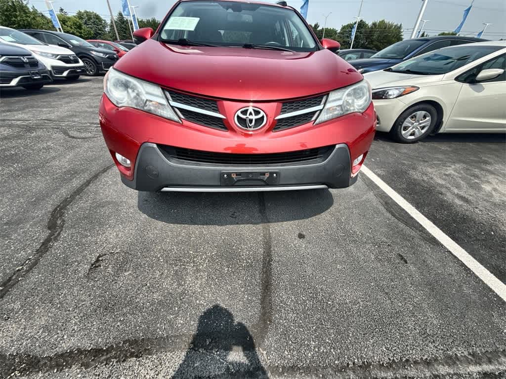 2015 Toyota RAV4 Limited 9