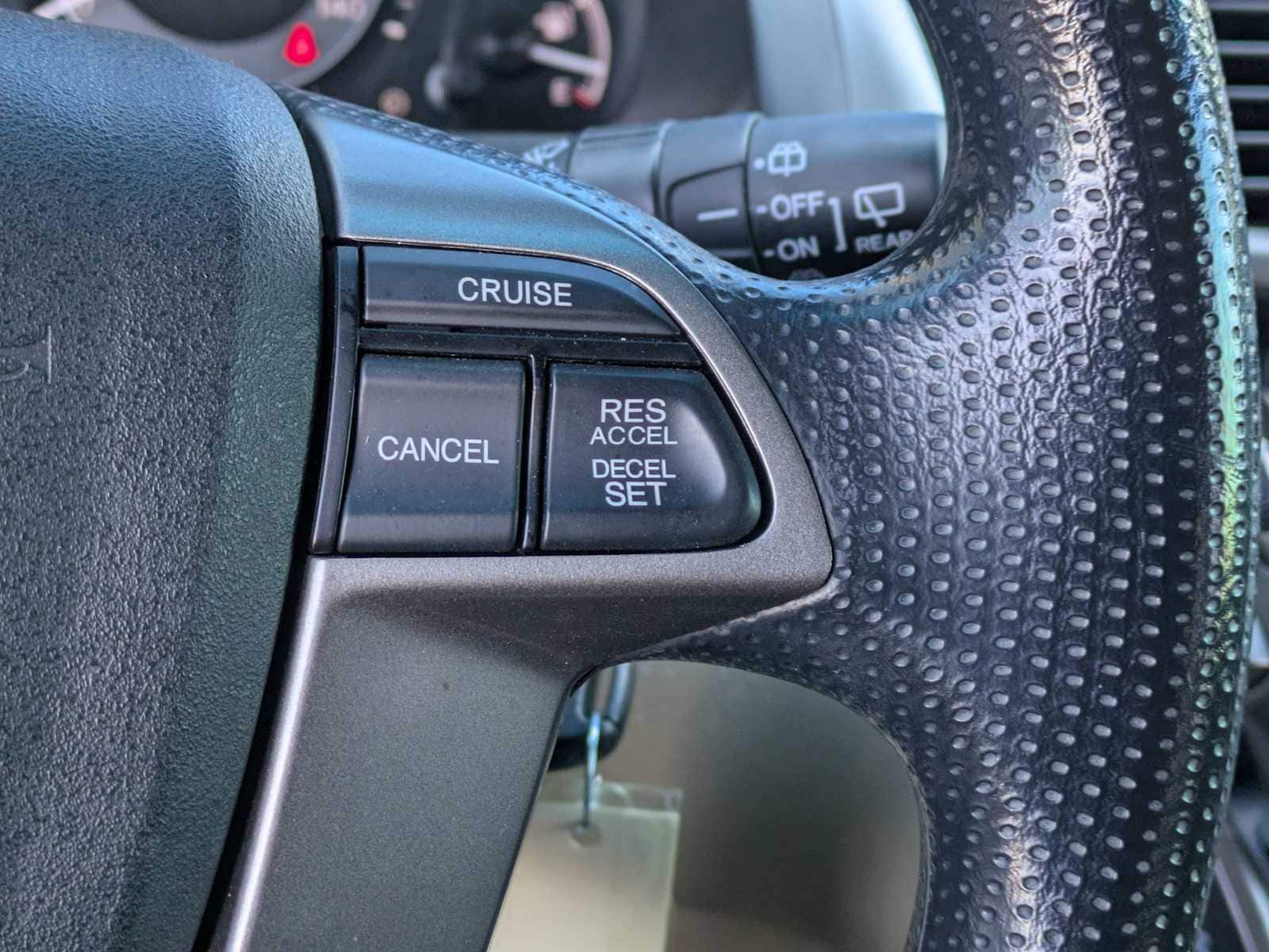 Thumbnail: 2016 Honda Odyssey - 23