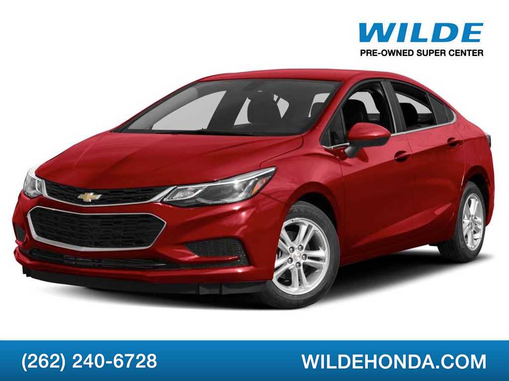 2018 Chevrolet Cruze LT -
                  Waukesha, WI