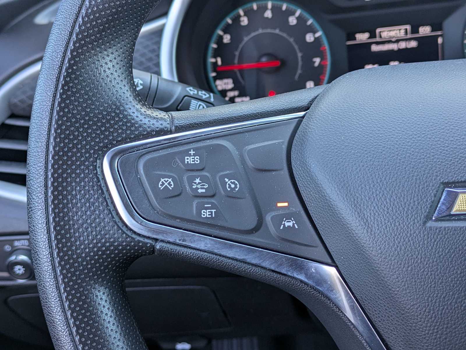 Thumbnail: 2024 Chevrolet Malibu - 21