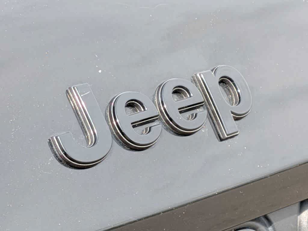 2023 Jeep Grand Cherokee Altitude - Photo 12