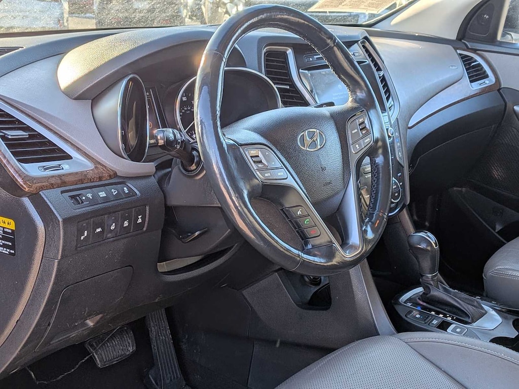 Used 2017 Hyundai Santa Fe Limited Ultimate SUV